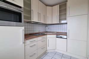Möblierte Maisonette-Wohnung über den Dächern von Ingolstadt, (nähe Klinikum, Westpark) – Cusanusstraße 2, 85049 Friedrichshofen-Hollerstauden, Ingolstadt – Vorschaubild 8