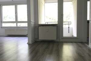 Charmante 3-Raum-Wohnung mit Balkon zur Hofseite! – Albert-Schweitzer-Str. 14, 45279 Freisenbruch, Essen – Vorschaubild 3