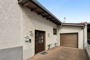 Seltene Gelegenheit in Nieder Mörlen: Top gepflegter Bungalow + Garten + Vorderhaus, frei verfügbar – Die vollständige Adresse der Immobilie erhältst du vom Anbieter., 61231 Bad Nauheim – Vorschaubild 6