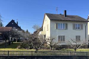 Eine Rarität in Darmsheim- Haus mit großem Grundstück in familienfreundlicher Lage – Alemannenstraße 6, 71069 Sindelfingen – Vorschaubild 1