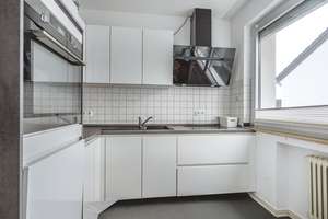 Laurensberg!
Teilweise vermietetes Wohnhaus mit Garage in bevorzugter Lage – Die vollständige Adresse der Immobilie erhältst du vom Anbieter., 52074 Laurensberg (Statistischer Bezirk), Aachen – Vorschaubild 13