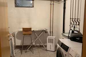 Stilvolles, gepflegtes 4-Zimmer-Reihenhaus mit EBK in Eichenau – Herbststraße 34a, 82223 Fürstenfeldbruck (Kreis) – Vorschaubild 13