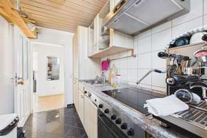 Gepflegte 3-Zimmer-Dachgeschosswohung mit Südausrichtung und Tiefgaragenstellplatz in zentraler Lage – Die vollständige Adresse der Immobilie erhältst du vom Anbieter., 76133 Südweststadt, Karlsruhe – Vorschaubild 13