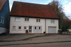 Wohnen mit Charakter: Großzügiges Einfamilienhaus in Albstadt