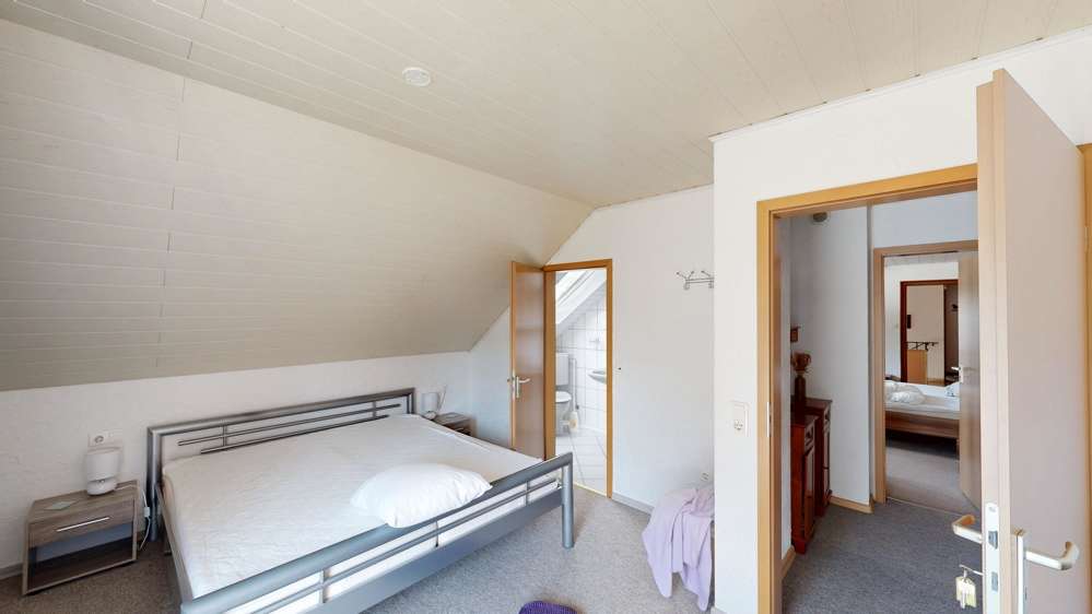 Immobilie in Dahlem - Ehemalige Pension Ulrich - Als Nachfolger oder große Familie -  Viele Zimmer mit enormer Fläche - Bild 5