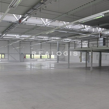 Münchner-Norden, bis zu ca. 6.000 m² Hallenfläche mit Büro zu vermieten