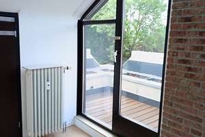Sonnendurchflutete, frisch renovierte 2-Zimmerwohung mit Balkonen und Schwimmbad in Steinebrück – Ronheider Weg 4, 52066 Burtscheid Steinebrück, Aachen – Vorschaubild 12
