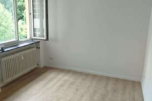 Interesse? Hübsche Zwei-Zimmer-Wohnung mit Balkon – Friedenstraße 2, 90765 Ronhof, Kronach, Fürth – Vorschaubild 5