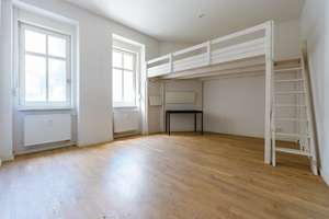 Spacious Altbau Apartment in Samariterkiez with direct access to a children's playground. – Die vollständige Adresse der Immobilie erhältst du vom Anbieter., 10247 Friedrichshain, Berlin – Vorschaubild 10