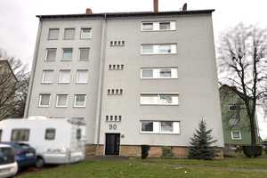 Helle und modernisierte 3-Zimmer-Wohnung in Salzgitter-Lebenstedt – Salzgitter – Vorschaubild 1