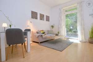 Geschmackvoll möblierte 2-Zimmer Wohnung mit Terrasse in Wiesbaden Westend