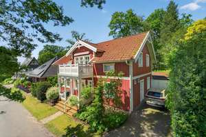 Skandinavische Architektur trifft moderne Wohnqualität – Traumhaus in Bocholt-Hemden – Die vollständige Adresse der Immobilie erhältst du vom Anbieter., 46399 Bocholt – Vorschaubild 3