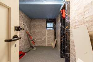 Property thumbnail 12