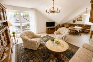 Idyllische Maisonette mit viel Platz zum Wohlfühlen und sonnigem Balkon – Die vollständige Adresse der Immobilie erhältst du vom Anbieter., 46562 Voerde (Niederrhein) – Vorschaubild 2