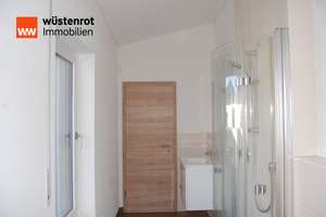 Neuwertiges, modernes Einfamilienhaus auf 1.400 m² Grundstück mit Pool & Doppelgarage – Aholfing – Die vollständige Adresse der Immobilie erhältst du vom Anbieter., 94345 Aholfing – Vorschaubild 24