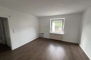 OFFENE Besichtigung am 10.6. um 19:00 Uhr - renovierte 2-Zimmer-Wohnung in ruhigem 5 Parteien Haus – Am Hagen 19, 42855 Fichtenhöhe, Remscheid – Vorschaubild 6