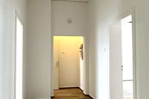 Frisch renovierter Wohntraum mit beheiztem Wintergarten – Modernes 3,5-Zimmer-Heim in zentraler Lage – Gravelottestr. 3, 47053 Hochfeld, Duisburg – Vorschaubild 10