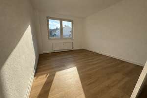 Ihr neues Zuhause erwartet Sie: Renovierte 3-Zimmer-Wohnung mit Balkon – Brinkstr. 4, 58097 Altenhagen, Hagen – Vorschaubild 1
