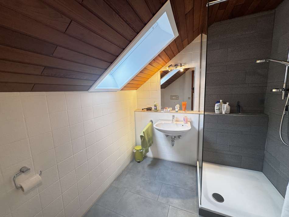 Badezimmer 2