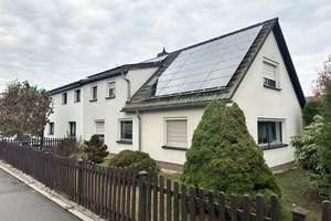 DHH in begehrter Lage, modernes + energieeffizientes Heizkonzept, großes Grundstück mit Sauna + Pool – Die vollständige Adresse der Immobilie erhältst du vom Anbieter., 8066 Eckersbach Siedlung, Zwickau – Vorschaubild 2