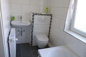 Wohnen mit Charakter: Reihenmittelhaus in Schwabach – Wolfgang-Fries-Str. 34, 91126 Forsthof, Schwabach – Vorschaubild 18