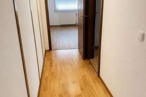 Weitblick-Balkon in der 4. Etage mit 4 Zimmern in Remscheid – Henkelshof 5-7, 42897 Henkelshof, Remscheid – Vorschaubild 7