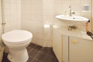 Property thumbnail 12