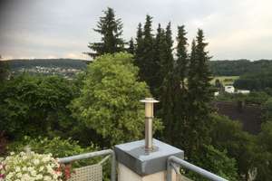 3 ZKB mit Sauna, Kamin, sonnige Dachterrasse und traumhaftem Blick in Siegen Kaan-Marienborn – Die vollständige Adresse der Immobilie erhältst du vom Anbieter., 57074 Kaan-Marienborn, Siegen – Vorschaubild 2