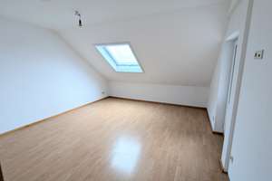 Wunderbar helle 3 Zimmer  DG Wohnung mit Fernblick zu jeder Jahreszeit – Die vollständige Adresse der Immobilie erhältst du vom Anbieter., 33106 Elsen, Paderborn – Vorschaubild 13