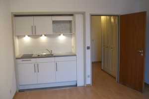 Student(inn)en willkommen: 1-Zimmer-Wohnung in Augsburg – Frauentorstraße 22, 86152 Augsburg – Vorschaubild 1