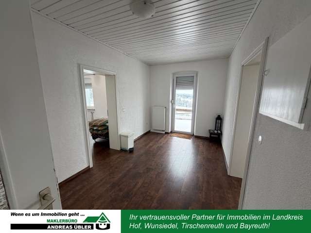 Immobilie in Waldershof - Ehemaliges Schul- und Pfarrhaus in Traumlage! - Bild 3