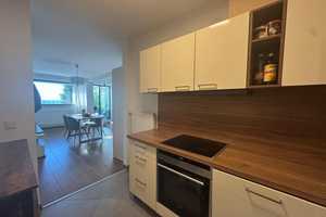Property thumbnail 12