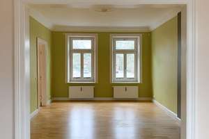 Ihr exklusives Kaufangebot - Charmante, großzügige 2-Zimmer-Wohnung in stilvoller Stadtvilla – Die vollständige Adresse der Immobilie erhältst du vom Anbieter., 22143 Rahlstedt, Hamburg – Vorschaubild 1
