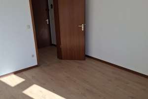 ***Charmante 2-Zimmer-Wohnung mit Erker sucht nette Mieter*** – Crangerstr. 143, 45891 Erle, Gelsenkirchen – Vorschaubild 11