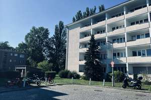 Helle 1-Zimmer-Wohnung mit großem Balkon und Stellplatz im denkmalgeschützten Ensemble – Die vollständige Adresse der Immobilie erhältst du vom Anbieter., 13403 Reinickendorf (Ortsteil), Berlin – Vorschaubild 5