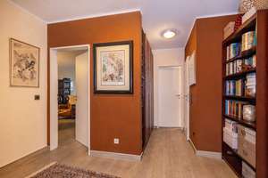 Kapitalanlage in Bestlage - 3-Zi.-Whg. mit Südwest-Loggia, Tiefgarage und Aufzug in Krefeld-Bockum! – Die vollständige Adresse der Immobilie erhältst du vom Anbieter., 47800 Bockum, Krefeld – Vorschaubild 4