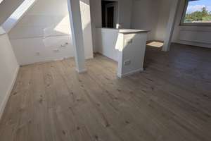 3-Raum-DG-Wohnung in Bochum-Günnigfeld – Günnigfelder Str. 104, 44866 Günnigfeld, Bochum – Vorschaubild 2