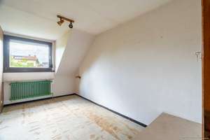 Freistehendes Familienhaus am Landschaftsschutzgebiet – Ruhe, Natur & Potenzial – Die vollständige Adresse der Immobilie erhältst du vom Anbieter., 53229 Holtorf, Bonn – Vorschaubild 30