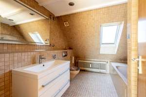Großzügige Dachgeschoss-Wohnung 3 Zimmer + 2 Galerien mit großer Terrasse in Berlin-Lichterfelde! – Die vollständige Adresse der Immobilie erhältst du vom Anbieter., 12207 Lichterfelde, Berlin – Vorschaubild 15
