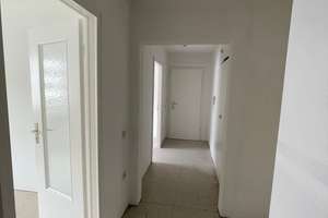 3 - Zimmer-Wohnung mit Balkon – Stralsunder Ring 40, 38444 Westhagen, Wolfsburg – Vorschaubild 2