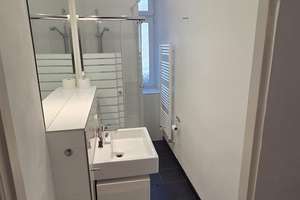 Möblierte 2 Zimmer Wohnung im Stuckaltbau, nahe Tiergarten & Spreeufer - verkehrsgünstig - 3.OG – Kirchstraße 21, 10557 Moabit, Berlin – Vorschaubild 13