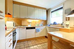 Absolute Bestlage in Behringersdorf! Repräsentatives Einfamilienhaus mit ELW und Doppelgarage  – Die vollständige Adresse der Immobilie erhältst du vom Anbieter., 90571 Schwaig bei Nürnberg – Vorschaubild 4
