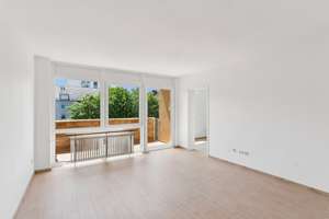 Rückzugsort in der Stadt: 3-Zimmer-Wohnung mit Loggia und Blick ins Grüne – Die vollständige Adresse der Immobilie erhältst du vom Anbieter., 81369 Mittersendling, München – Vorschaubild 2