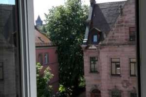 Top-Lage, 52m² Fläche/39m² Grund!: Möblierte 2-Zi-Whg mit Dielenboden & Parkblick – Provisionsfrei – Pirckheimerstraße 19, 90408 Pirckheimerstraße, Nürnberg – Vorschaubild 10
