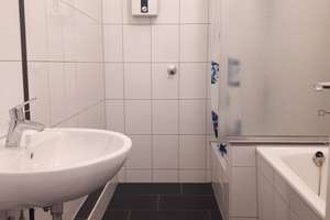 ** Bezugsfertige 2-Zimmer-Wohnung mit modernem Bad und großem Wohnzimmer** – Viehofer Str. 13, 45127 Stadtkern, Essen – Vorschaubild 5
