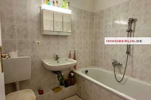 IMMOBERLIN.DE - Aparte Altbauwohnung in gefragter Kiezlage – Die vollständige Adresse der Immobilie erhältst du vom Anbieter., 10245 Friedrichshain, Berlin – Vorschaubild 4
