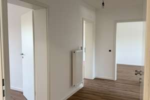Erstbezug - ideal geschnittene 3-Zimmer-Wohnung in Köln-Weiden inkl. Küche! – Aachener Str. 1274, 50859 Weiden, Köln – Vorschaubild 2