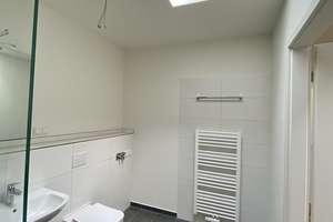 5-Zimmer Reihenhaus mit Terrasse - Wohnquartier im Stadtteil Burg – Gretelriede 40 D, 30419 Burg, Hannover – Vorschaubild 3