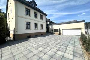 2 Häuser: Repräsentatives Wohnhaus, Ferienwohnung, Arztpraxis u. Doppelgarage (ca. 571 m² WFL/NFL) z – Die vollständige Adresse der Immobilie erhältst du vom Anbieter., 53947 Nettersheim – Vorschaubild 2