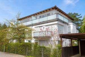 Stilvolle 2-Zimmer-Wohnung mit umlaufendem Balkon in toller Lage – Die vollständige Adresse der Immobilie erhältst du vom Anbieter., 81927 Englschalking, München – Vorschaubild 2